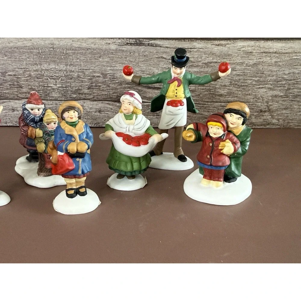 Department 56 Christmas Village Miniature People -6 Pieces
